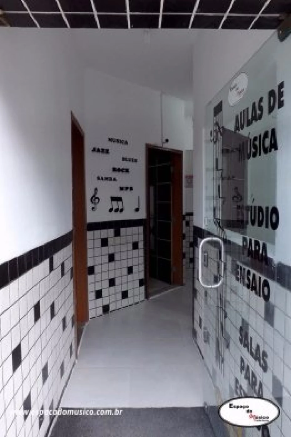 Foto 2:  — Espaço do Músico